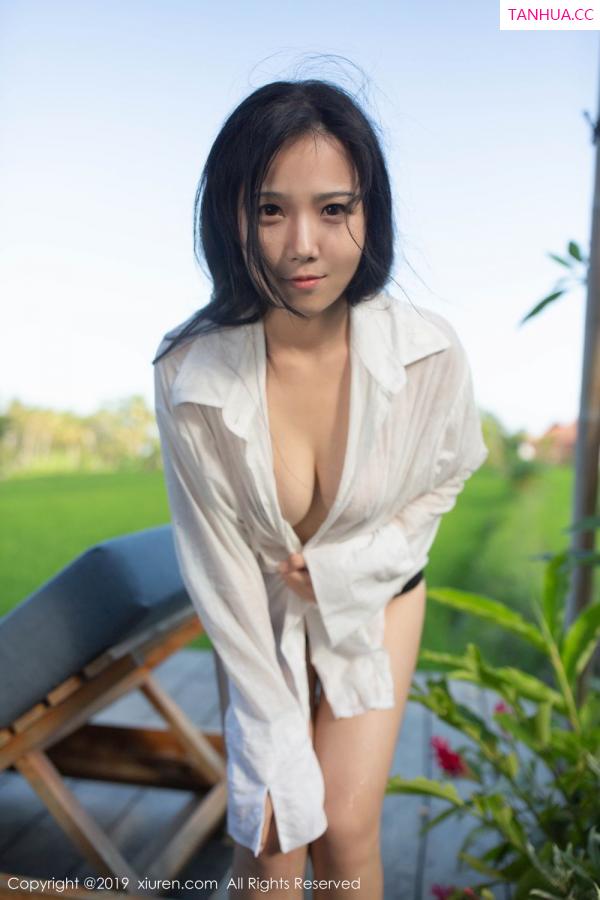 徐微微  [XIUREN]高清写真图 2019.08.21 徐微微mia第45张图片